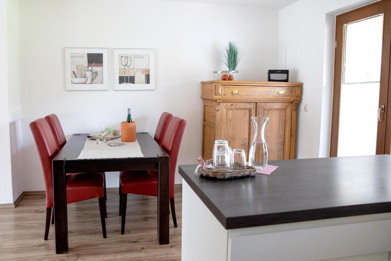 Ferienappartement Hennen Konz Bagian luar foto