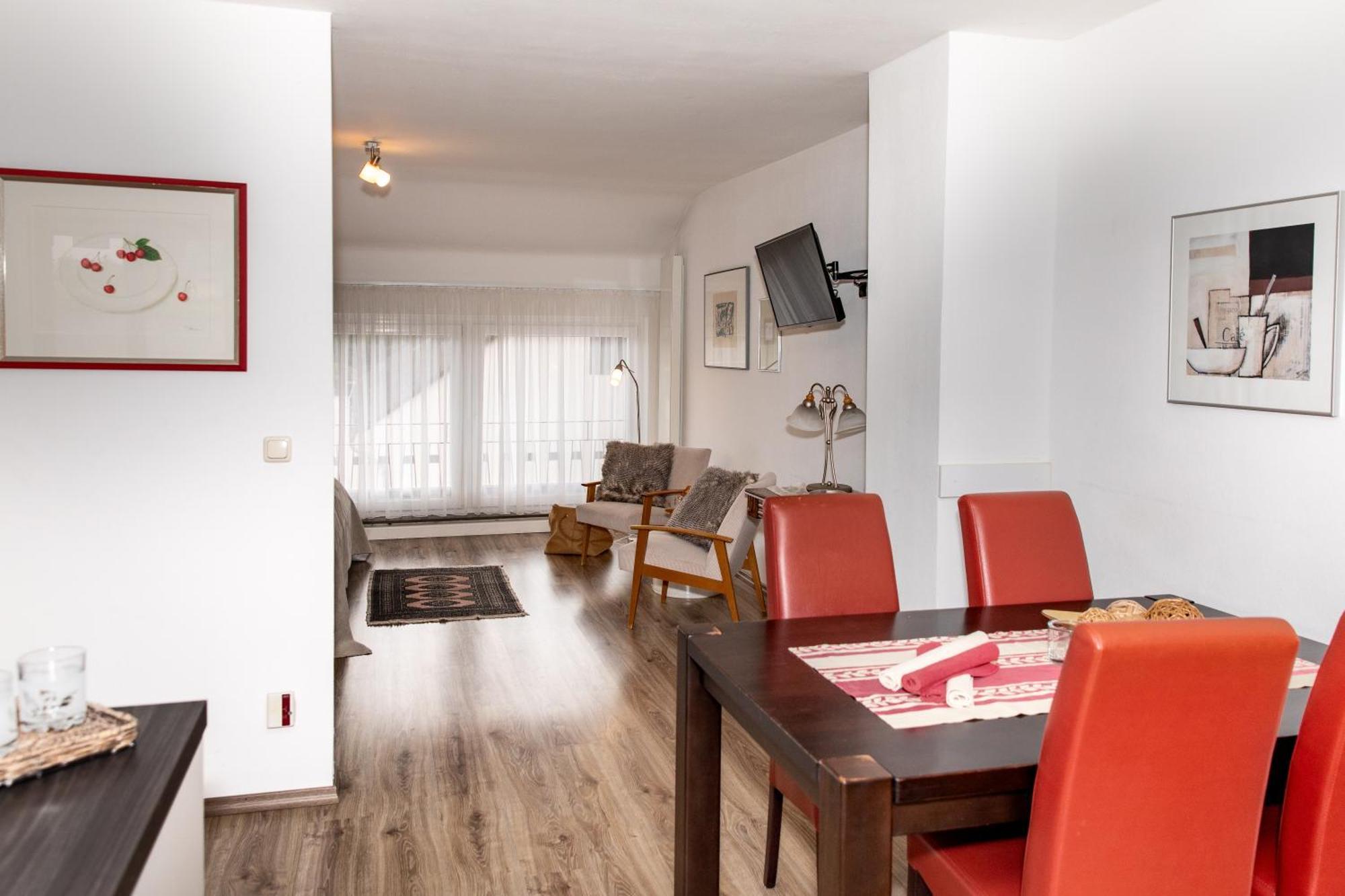 Ferienappartement Hennen Konz Bagian luar foto