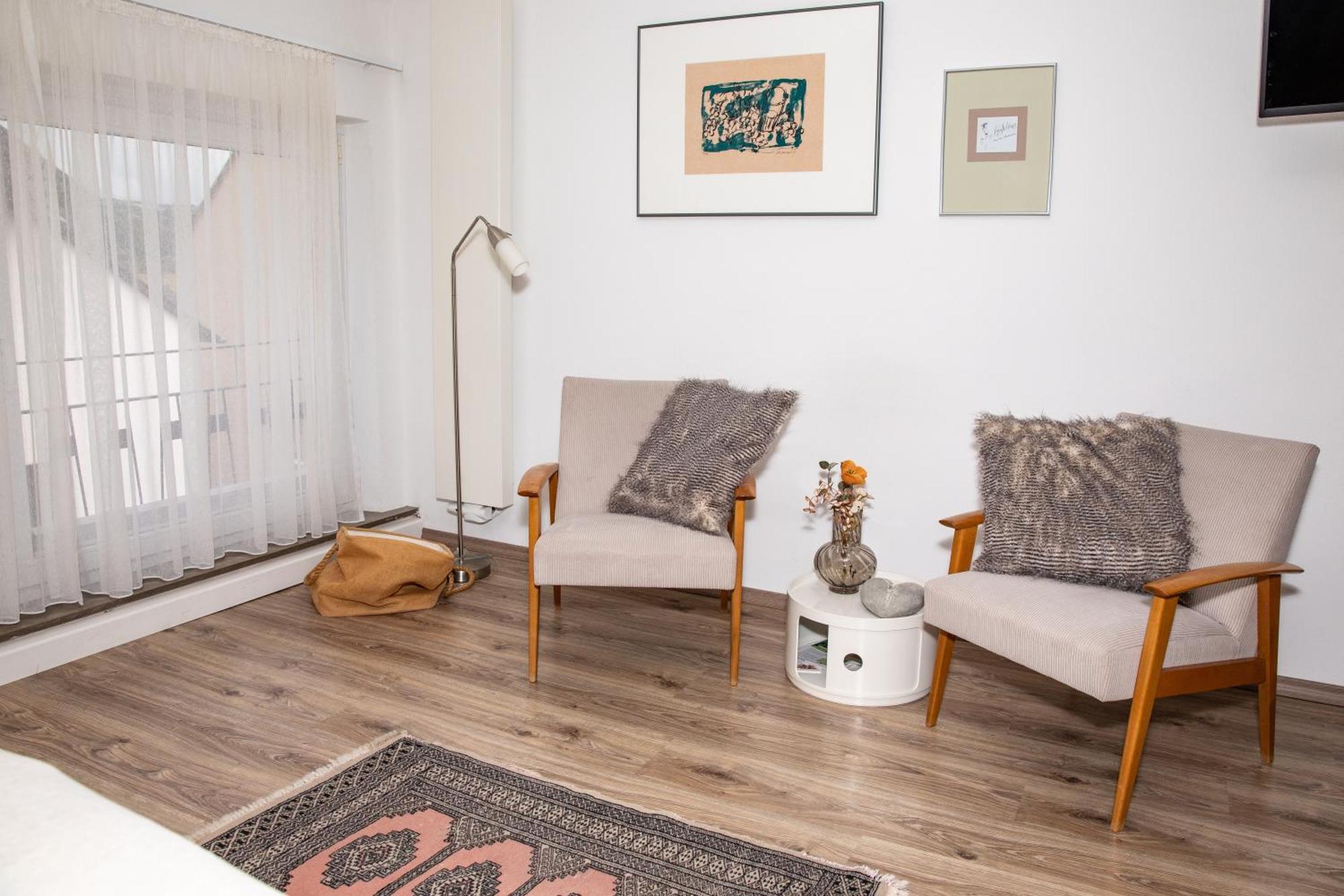 Ferienappartement Hennen Konz Bagian luar foto